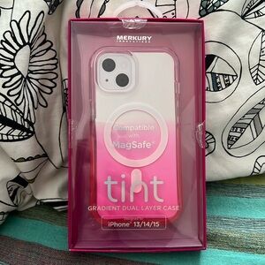 iPhone 13/14/15 case NWT gradient clear to pink